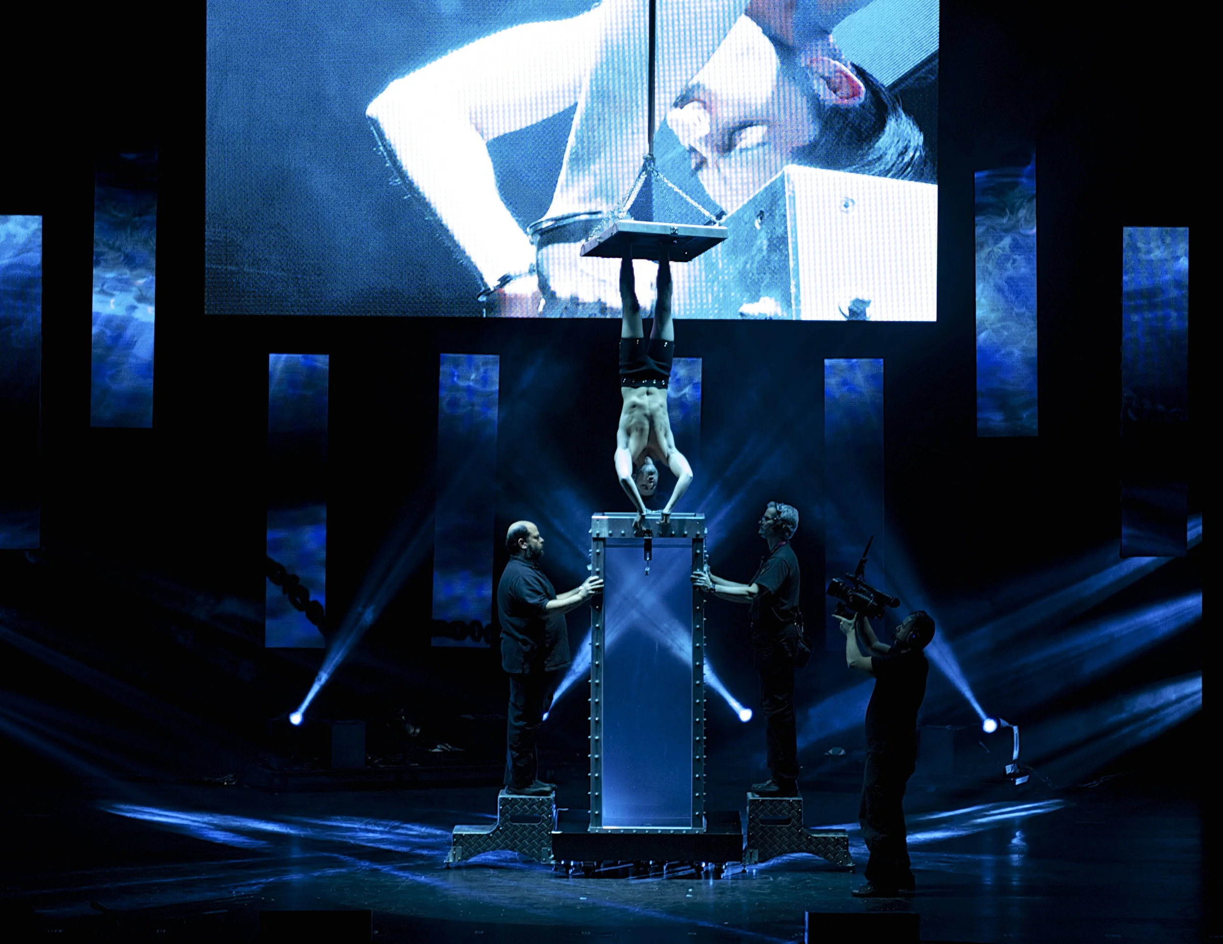 Illusionists Broadway 13.jpg