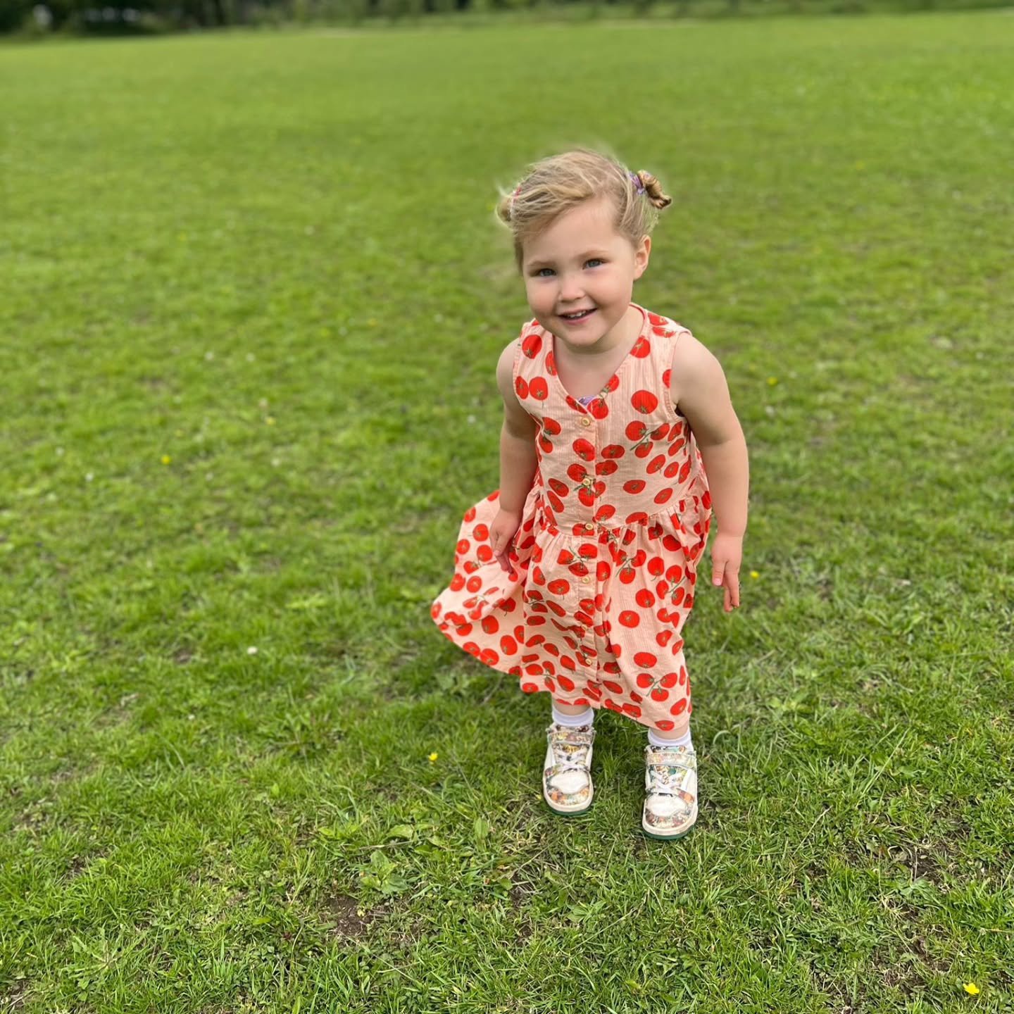 The Grand Sophy is 4! Happy birthday to our funny, clever, loud, brilliant gorgeous girl. We love you more than you could ever imagine. If you could teach your brother to sleep we'd be ever so grateful! ❤️🩷🧡💛💚💙🩵💜🤎

@adiebaker LEVEL 4 COMPLETE