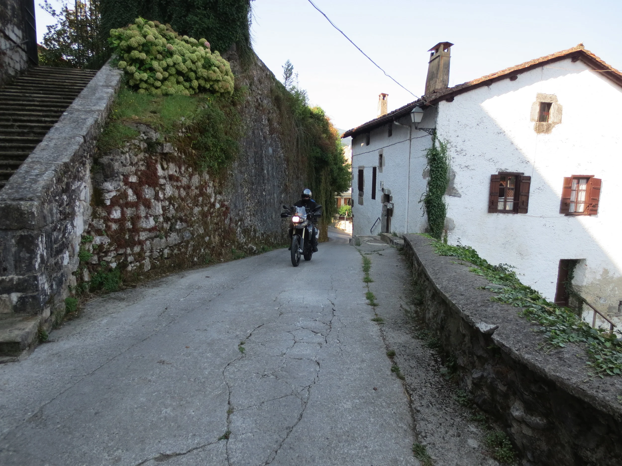 2012 09 MC Tur Bilbao Madrid Dag 1,2 & 3 2012-09-08 038.JPG