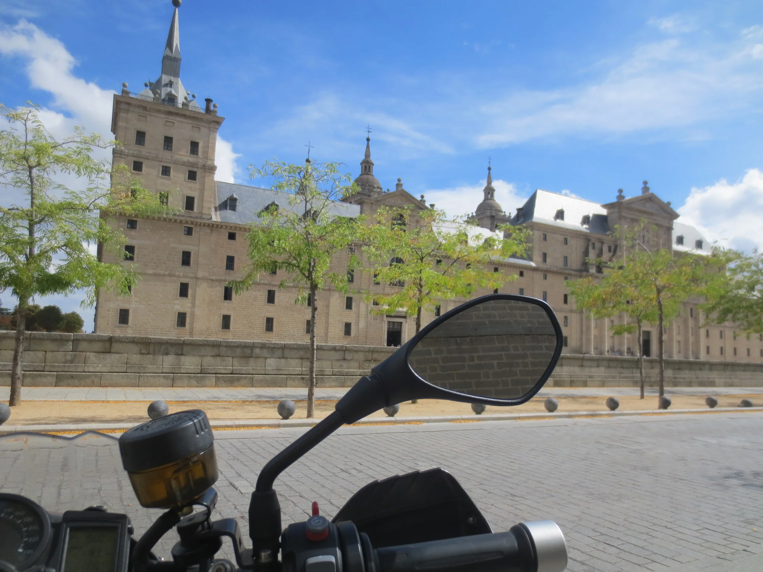 2013 09 MC Tur Dag 8 Ávila Madrid 094.JPG