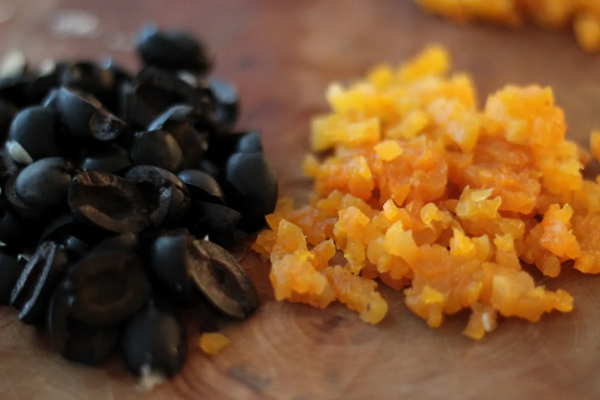 Black olives and apricots