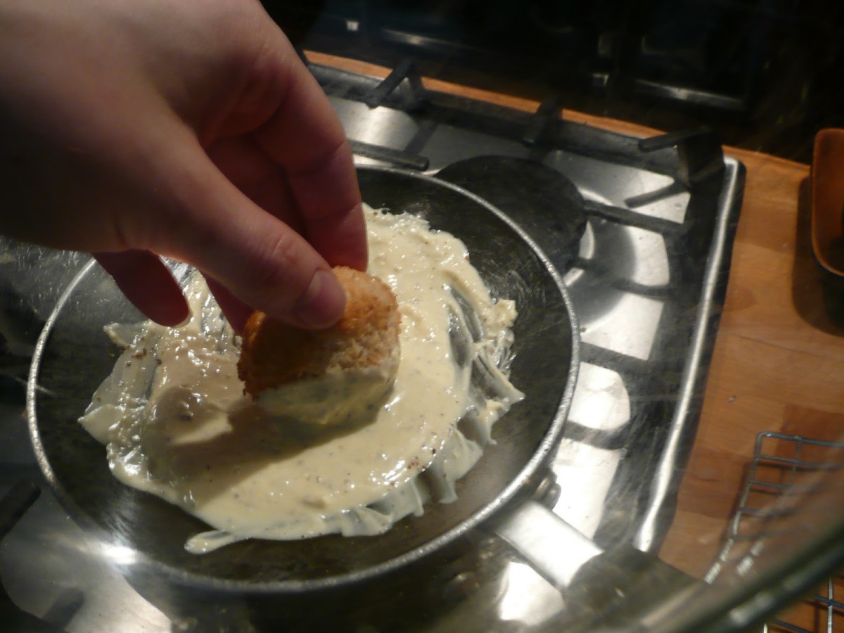 Macaroon Dipping