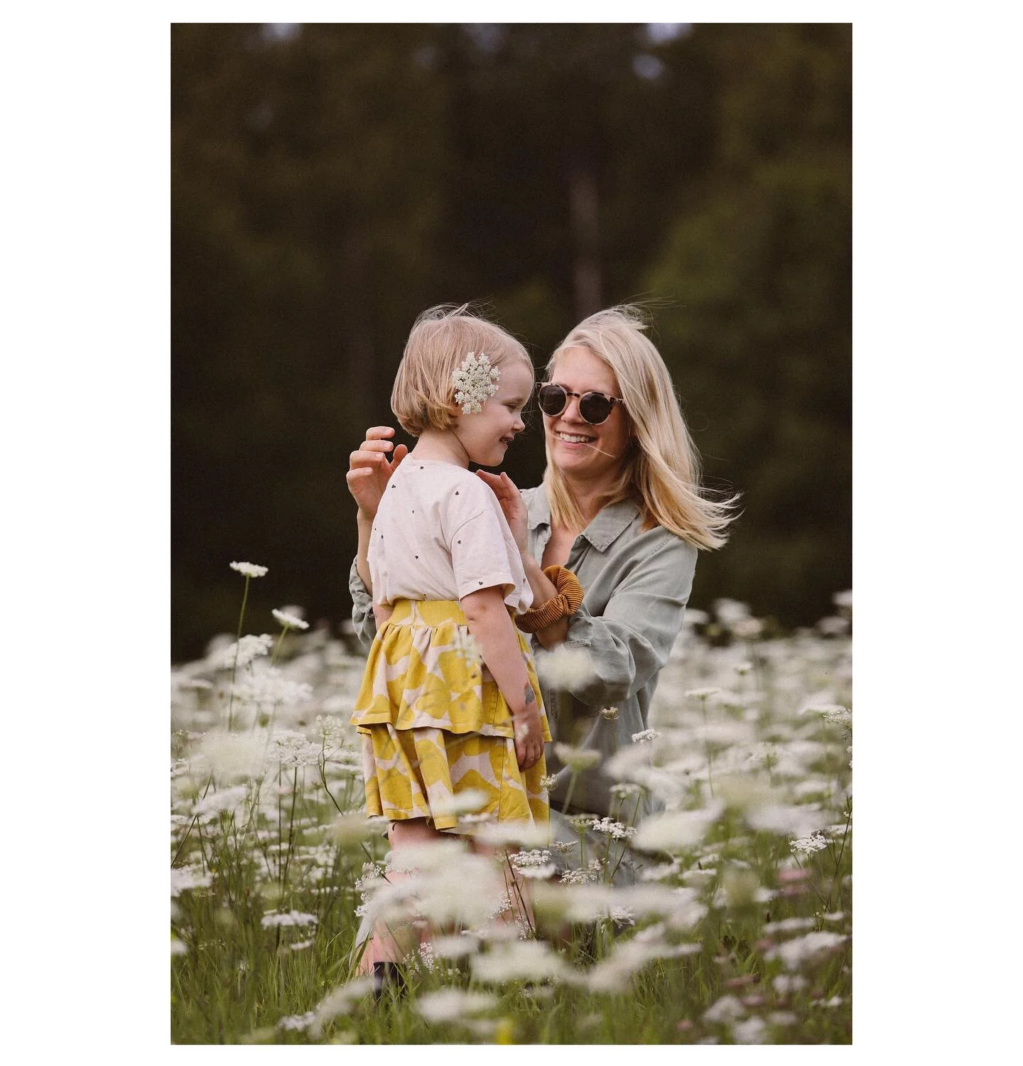 Hyv&auml;&auml; Yritt&auml;j&auml;n p&auml;iv&auml;&auml; kaikille! 

Not an easy road, mutta yli 10 vuotta porskutettu valokuvausalan yritt&auml;j&auml;n&auml; ja 37 vuotta eletty yritt&auml;j&auml; perheess&auml;, ett&auml; kyll&auml; on yritt&auml