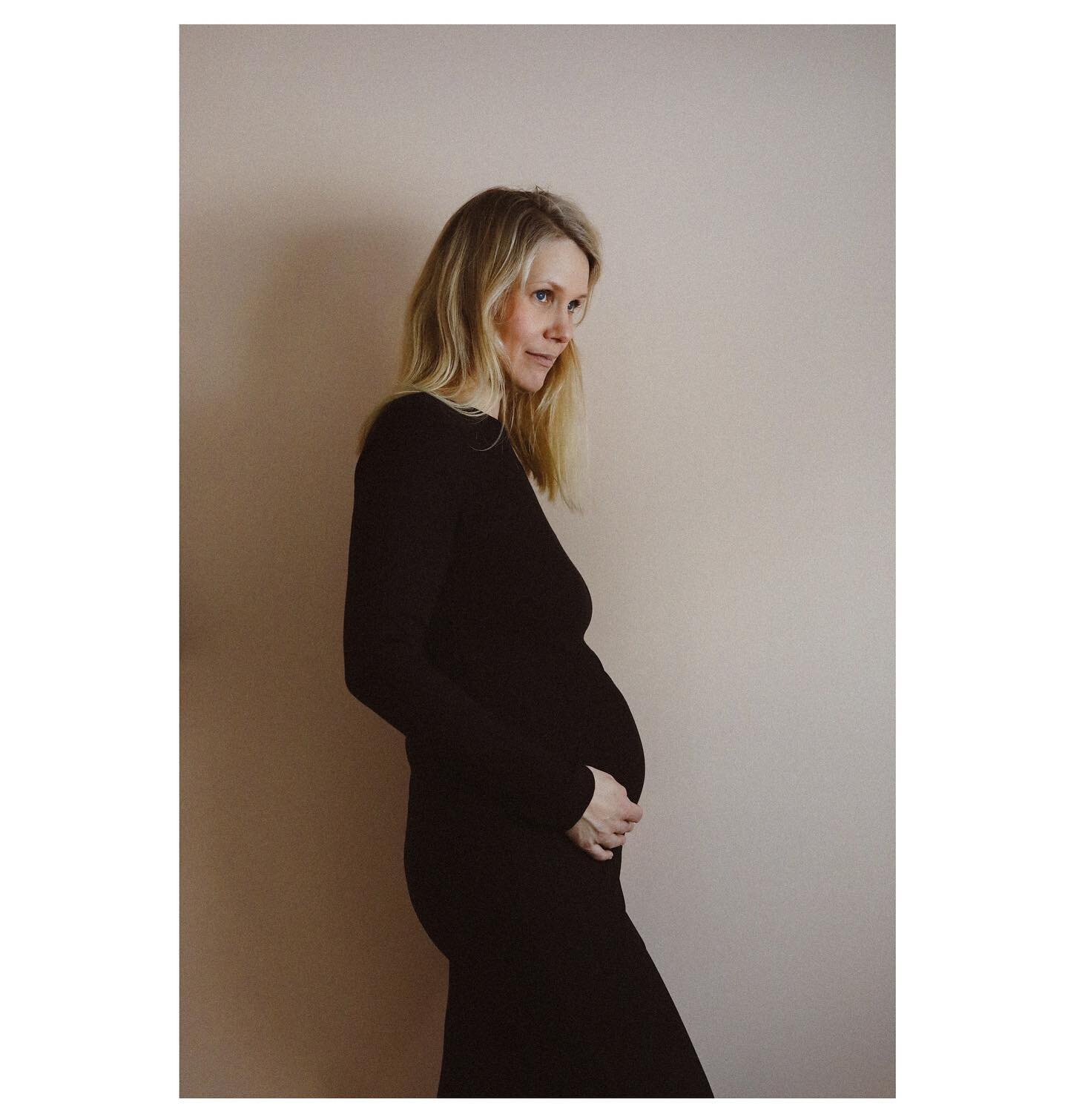 Baby on the way! Toivotaan, ett&auml; kaikki menee loppuun asti hyvin, niin meid&auml;n Liinustakin tulee kes&auml;ll&auml; isosisko pienelle pojalle.🧡🧡🧡 @jakelehtinen