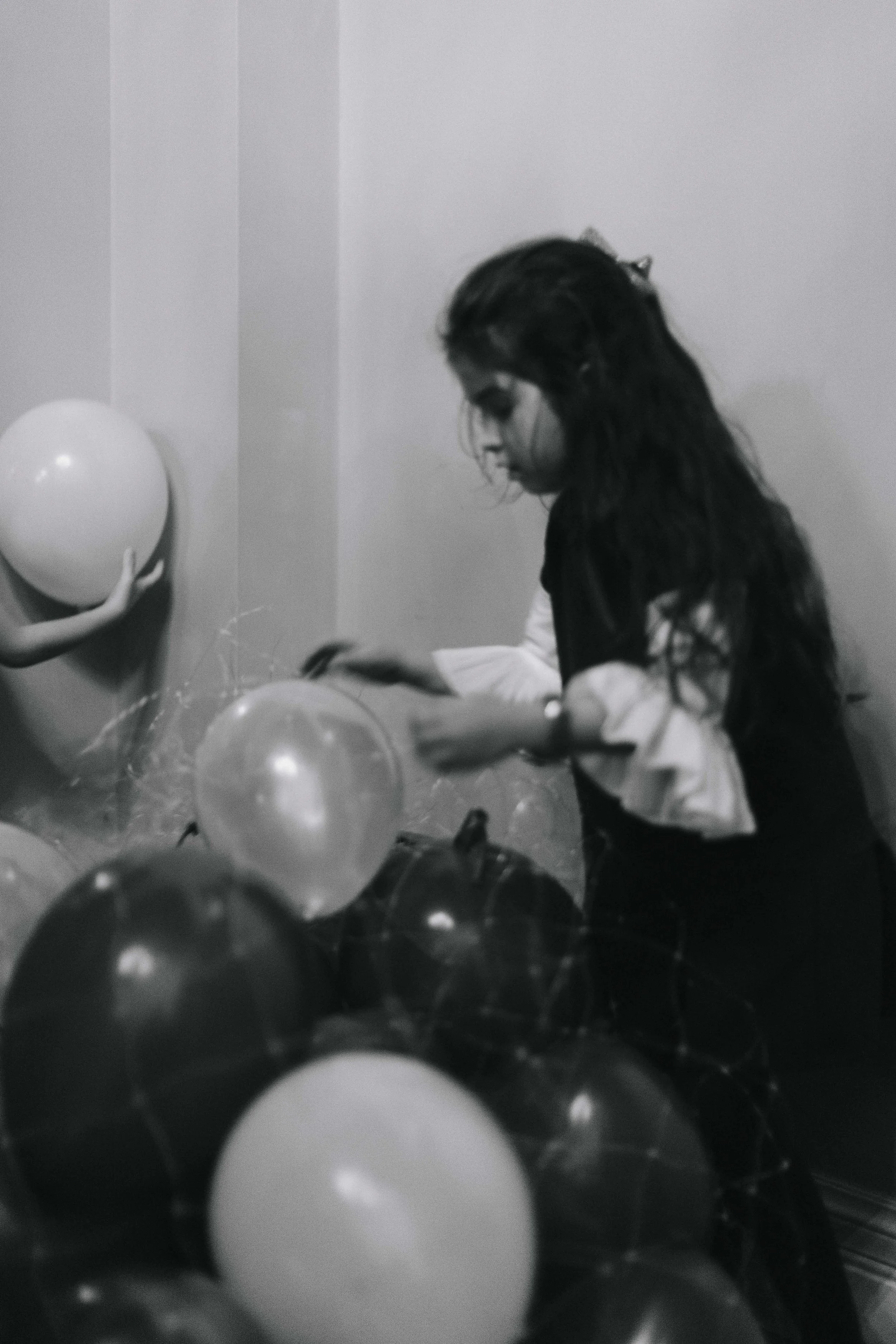 BalloonGirl-8556.JPG