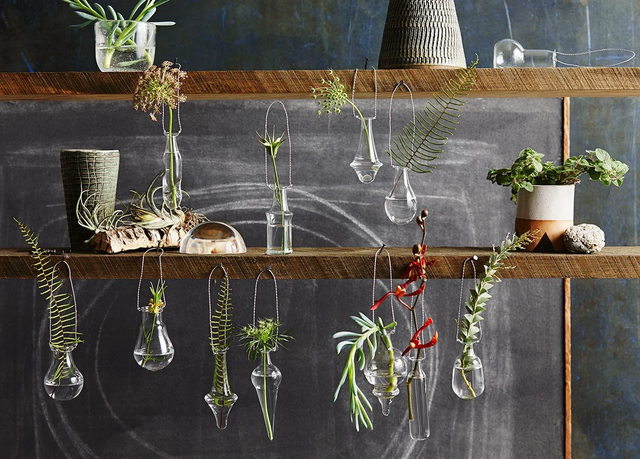 20_G_Mini_Vases.jpg