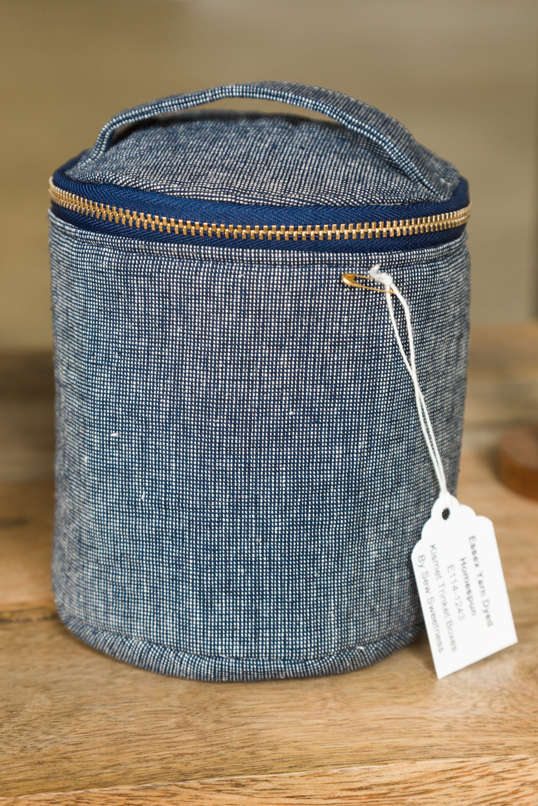 KISMET TRINKET BOXES DESIGNED BY SEW SWEETNESS, MADE BY KNITTY BITTIES, FEATURING ESSEX YARN DYED HOMESPUN (E114-1243)