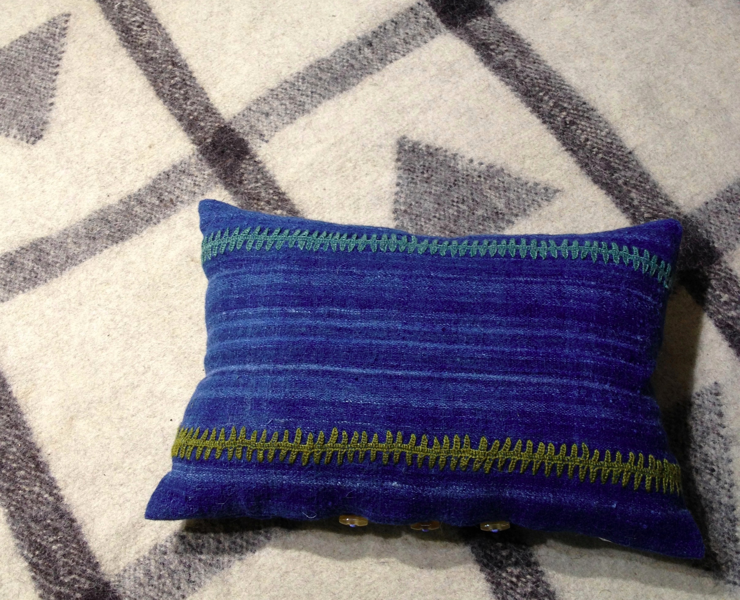 StitchbyStitch_Desi_cushion_radhi.jpeg