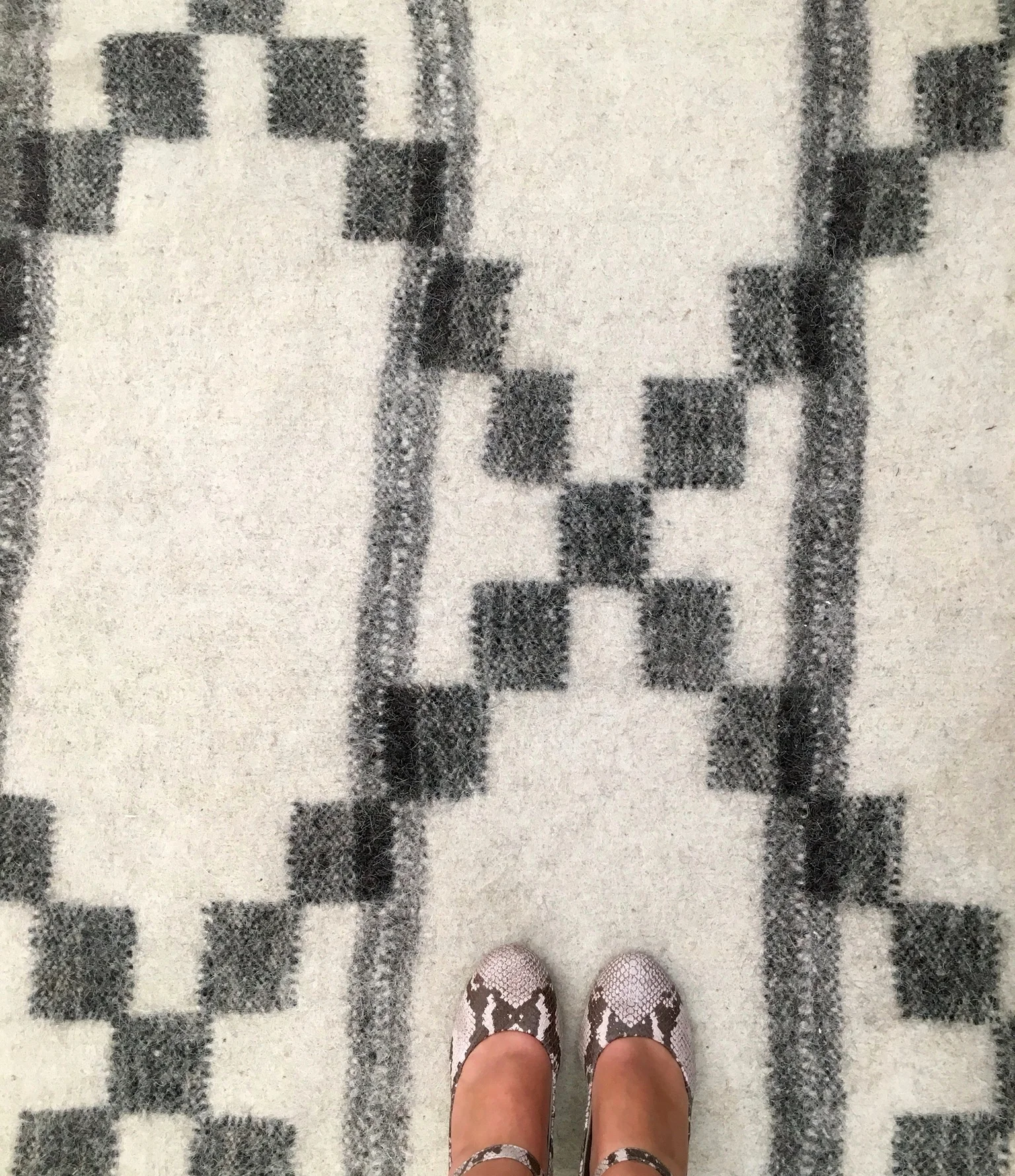 Makalu felted wool Radhi Rug #Ihavethisthingwithfloors!