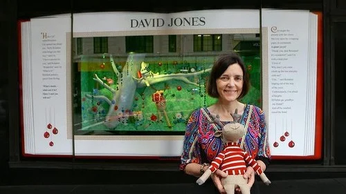 http://www.smh.com.au/entertainment/books/childrens-authors-christmas-story-decorates-david-jones-windows-20141127-11unep.html