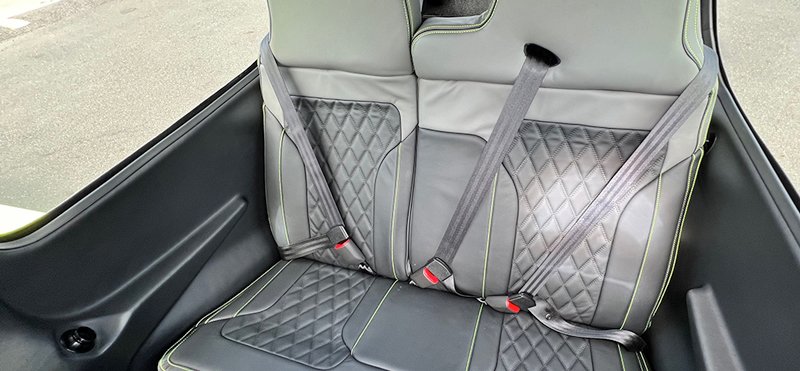 N66VG-rear-seats.jpg