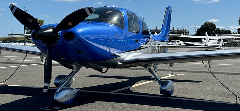 JATO-Cirrus-SR22T-N312XX-on-ramp.jpg