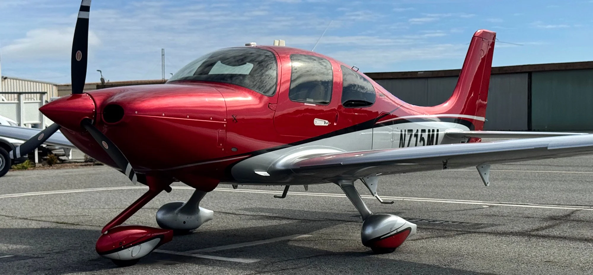 N715ML-SR20-G7-left-hero.jpg