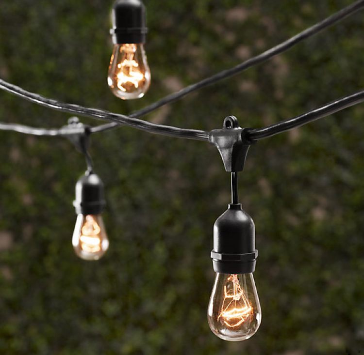Vintage-string-lights.png