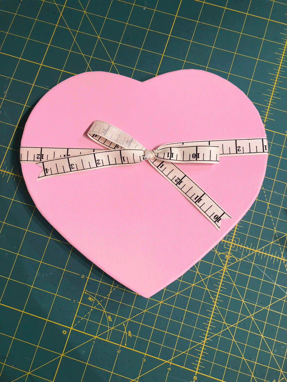 Silk-Scarf-Box-GIF.gif
