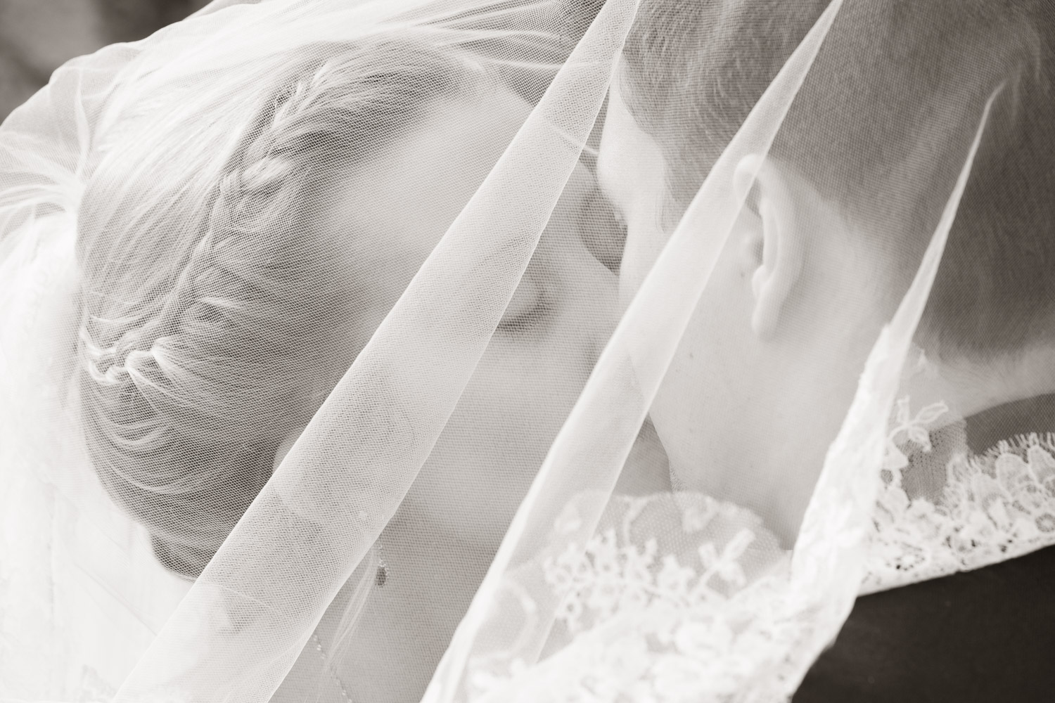 MELISSA & SCOTT