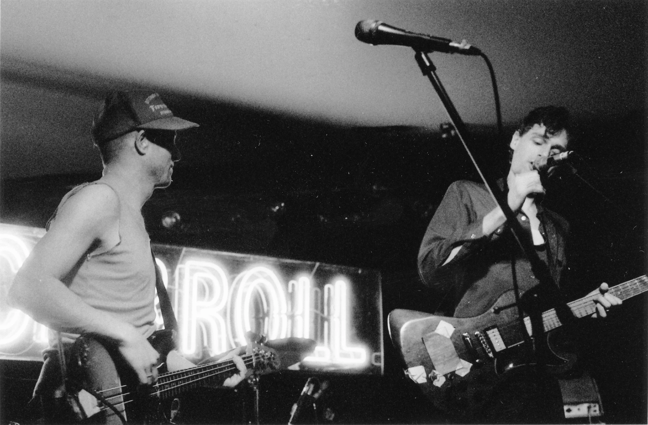 Th_Ian_Joel_mic.jpg