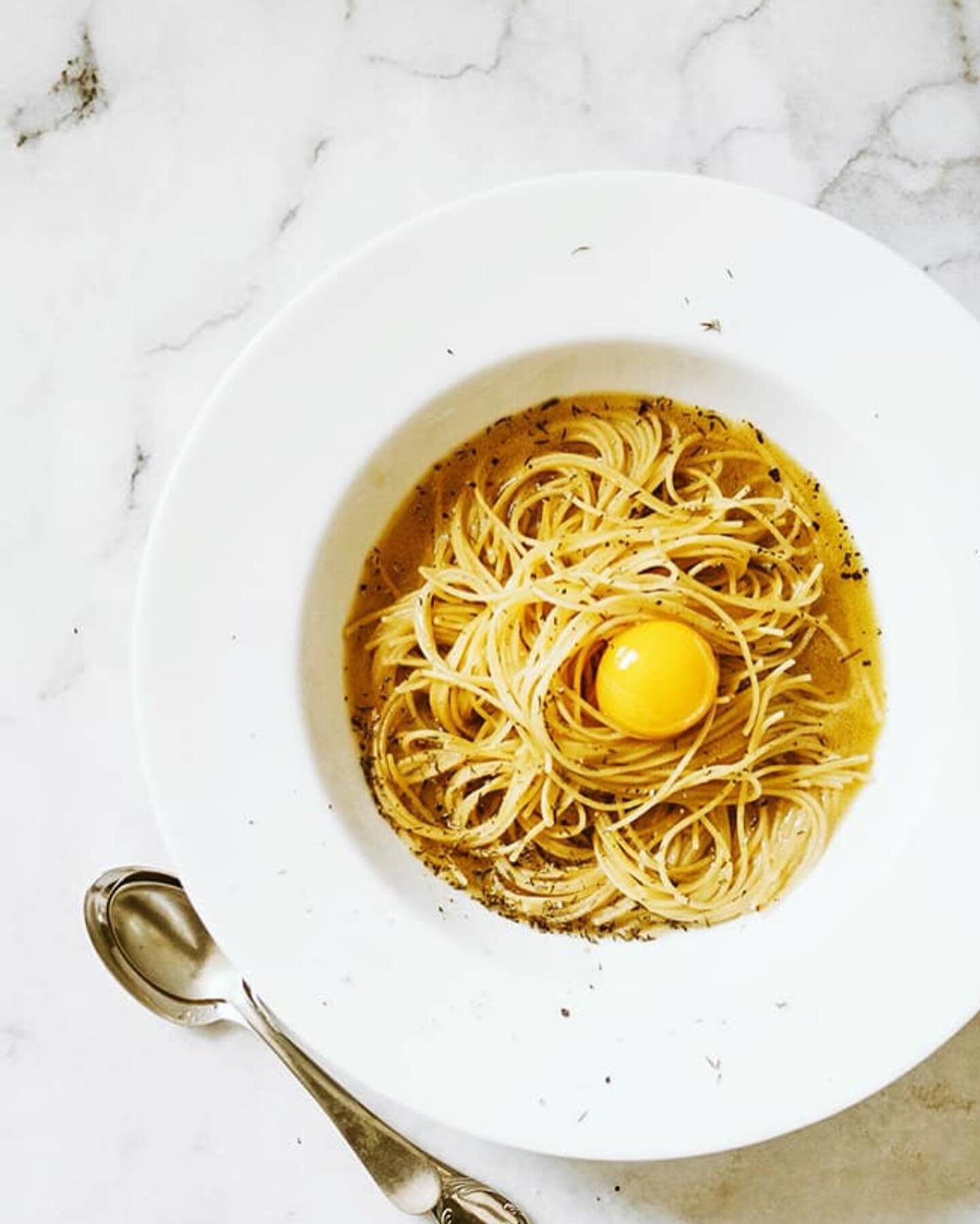 BEAUTIFUL FOOD BY DESIGN | The Italians create fabulous food from almost nothing at all. Capellini en Brodo is an example of a rich pasta dish made from leftover Parmesan rinds and herbs. Italian simplicity is always a Little Jewel.

BEAUTIFUL FOOD B