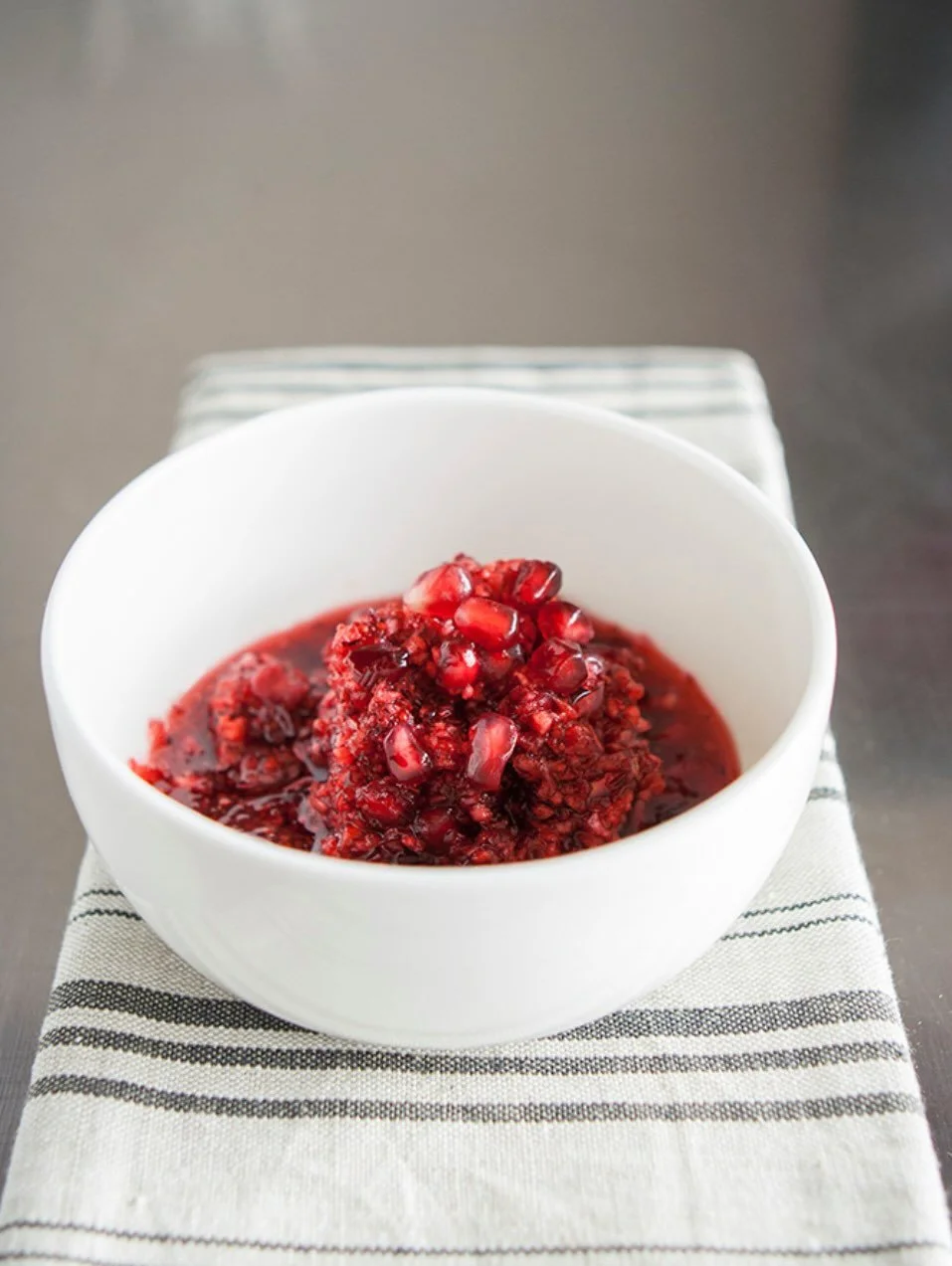 BEAUTIFUL FOOD| Cranberry &amp; Pomegranate Relish - pomegranate are perfect partners, and if you have not tried pomegranate molasses, get ready to love it! 
TAP BIO FOR LINK
https://bijouxs.com/cranberry-pomegranate-relish/

#cranberry #pomegrante #