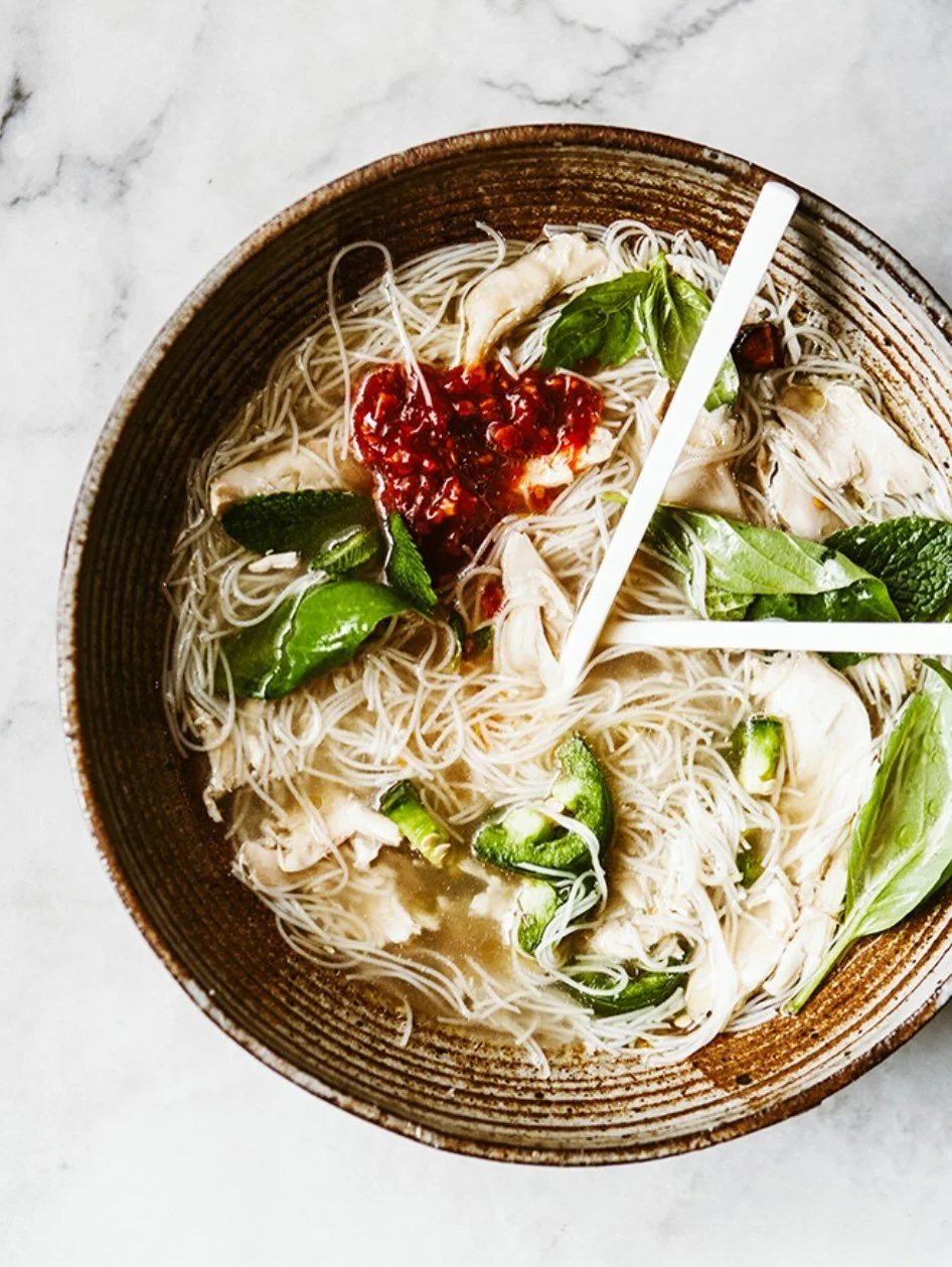 BEAUTIFUL FOOD BY DESIGN | How about a bowl of Pho using that leftover turkey?Classic Vietnamese Pho Soup is traditionally made with beef, yet making it with chicken or turkey is also a great option. 
TAP BIO FOR LINK
https://bijouxs.com/chicken-pho-