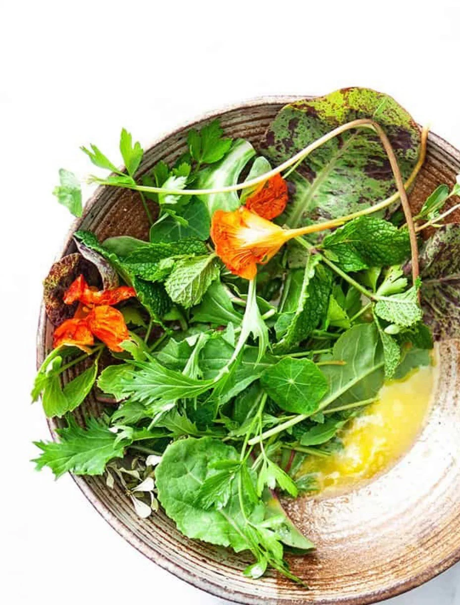 BEAUTIFUL FOOD BY DESIGN | Here is literally everything I grow my tiny beachside garden in a bowl, the Ventura Highway Garden Salad-on the fresh and healthy road, of course a little jewel. Happy Spring!
TAP BIO FOR RECIPE 
https://bijouxs.com/ventura