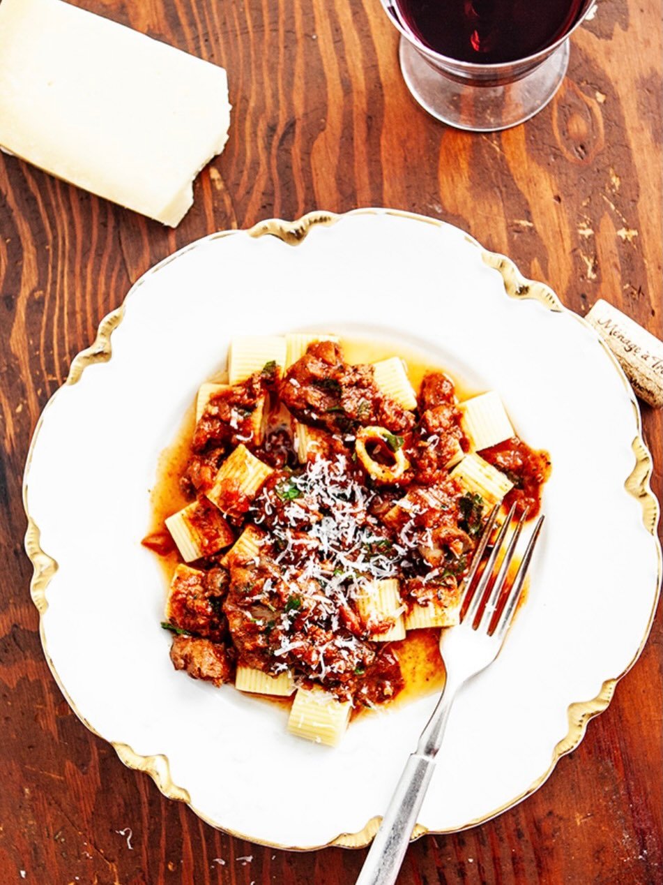 Spicy Sausage Rag&ugrave; | Yes, you are reading this correctly, cinnamon in the sauce? Yes, this recipe is based on a dear friend&rsquo;s fabulous sauce; very few people guess this secret spice. The spicy seasoning mix and Italian sausage contribute