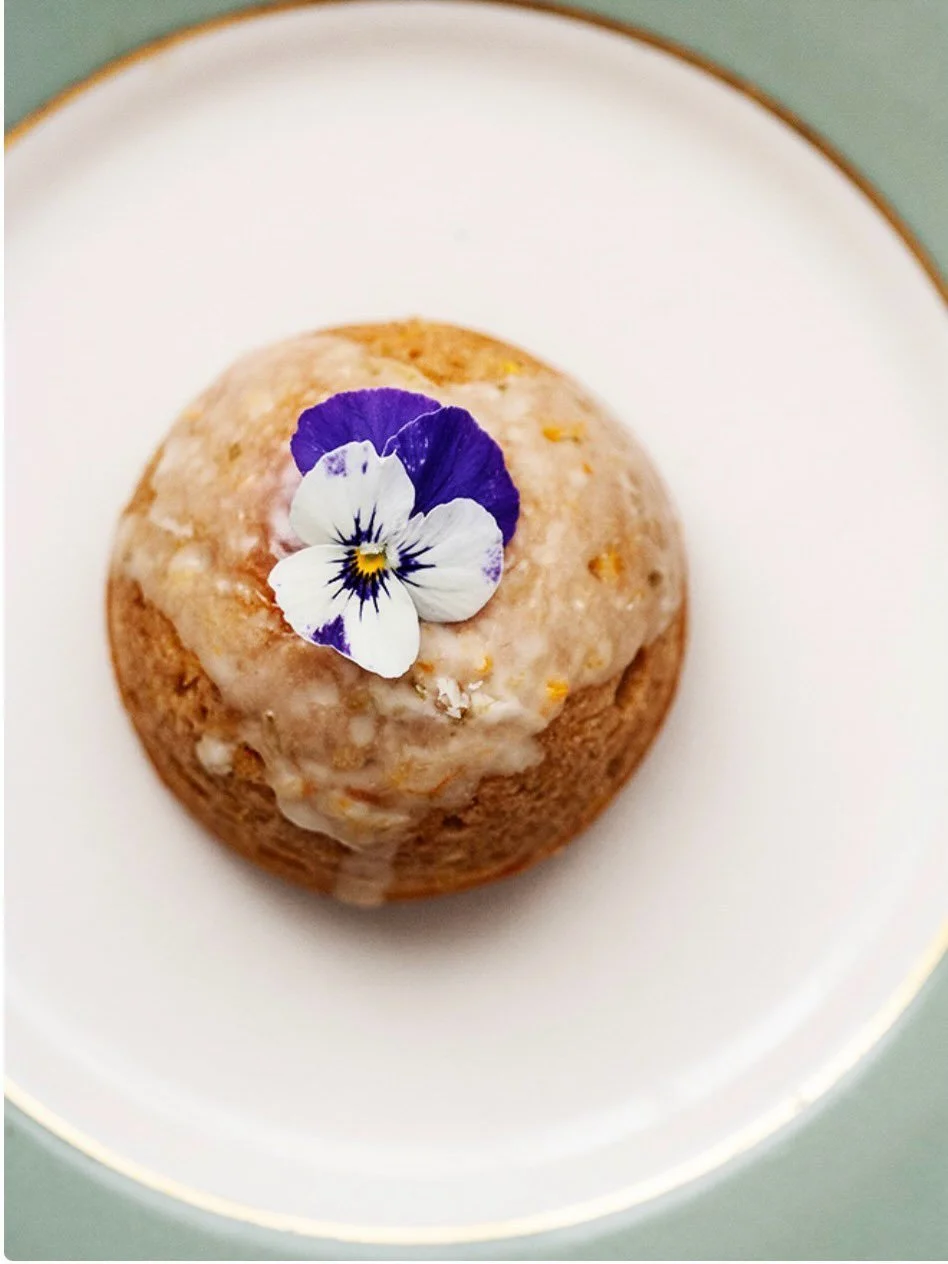 BEAUTIFUL FOOD BY DESIGN | Lovely little jewel teacakes inspired by a local bakery- No. 651 Spelt Citrus Teacakes in the Collection Membership.
TAP BIO FOR LINK 
https://bijouxs.com/spelt-citrus-teacakes/
.
.
.
#teacakes #citrus #spelt #recipe