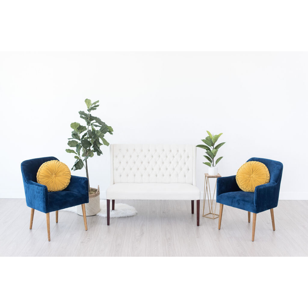 Lovebird Settee-Lounge.png