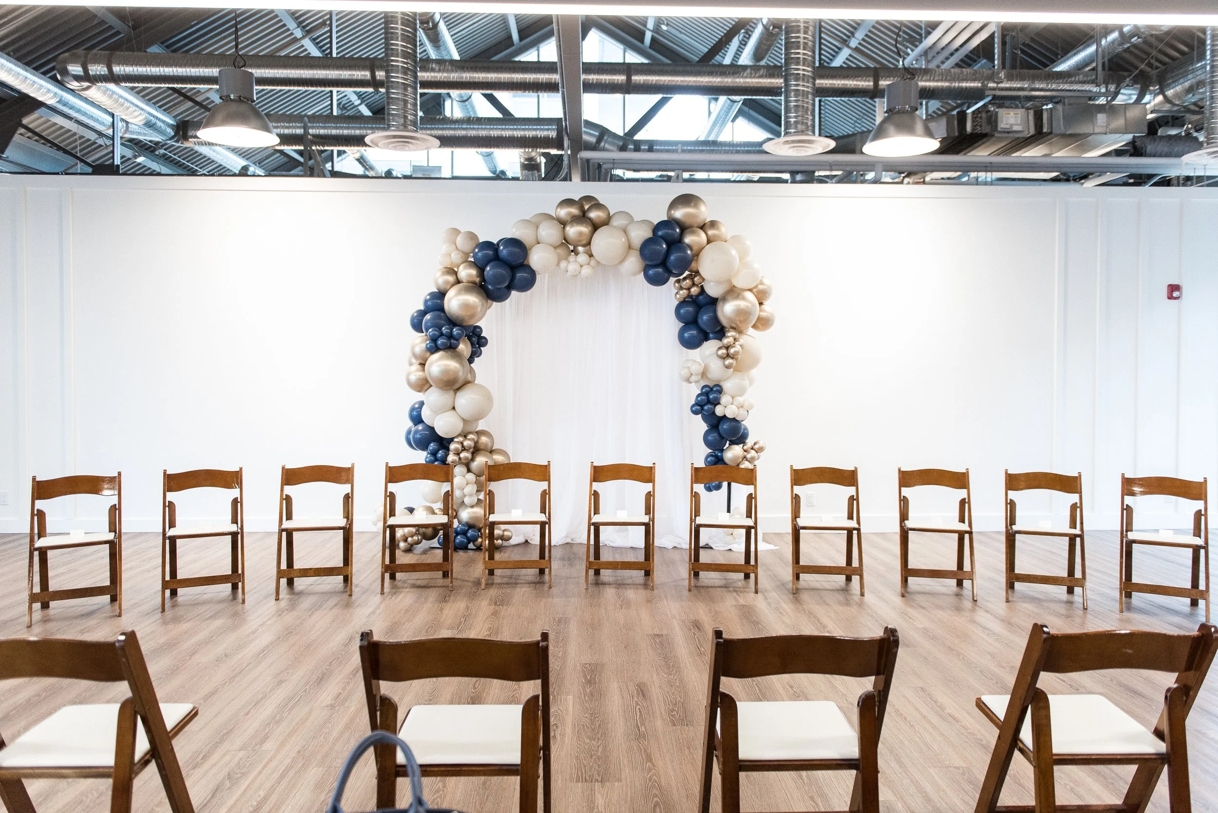 MomBabesBookEvent-May2022-1.jpg
