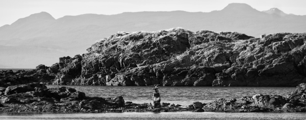 2011-07-24 at 17-57-41 rocks seascape landscape ocean shoreline.jpg