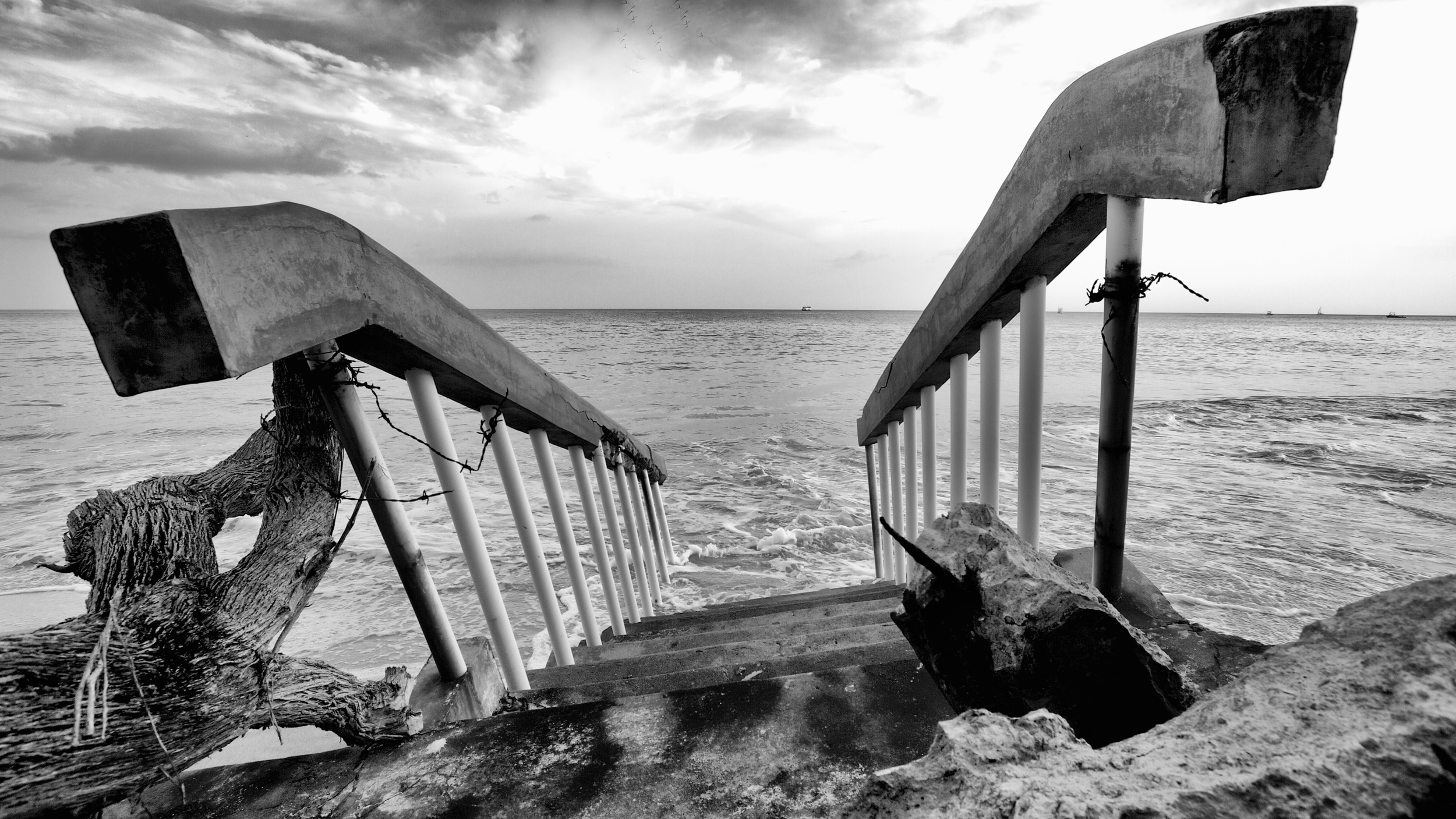 2012-12-29 at 15-17-38 Beach, Landscape, Ocean, Railing, Rising, Sky, Stairs, Tide, Water.jpg