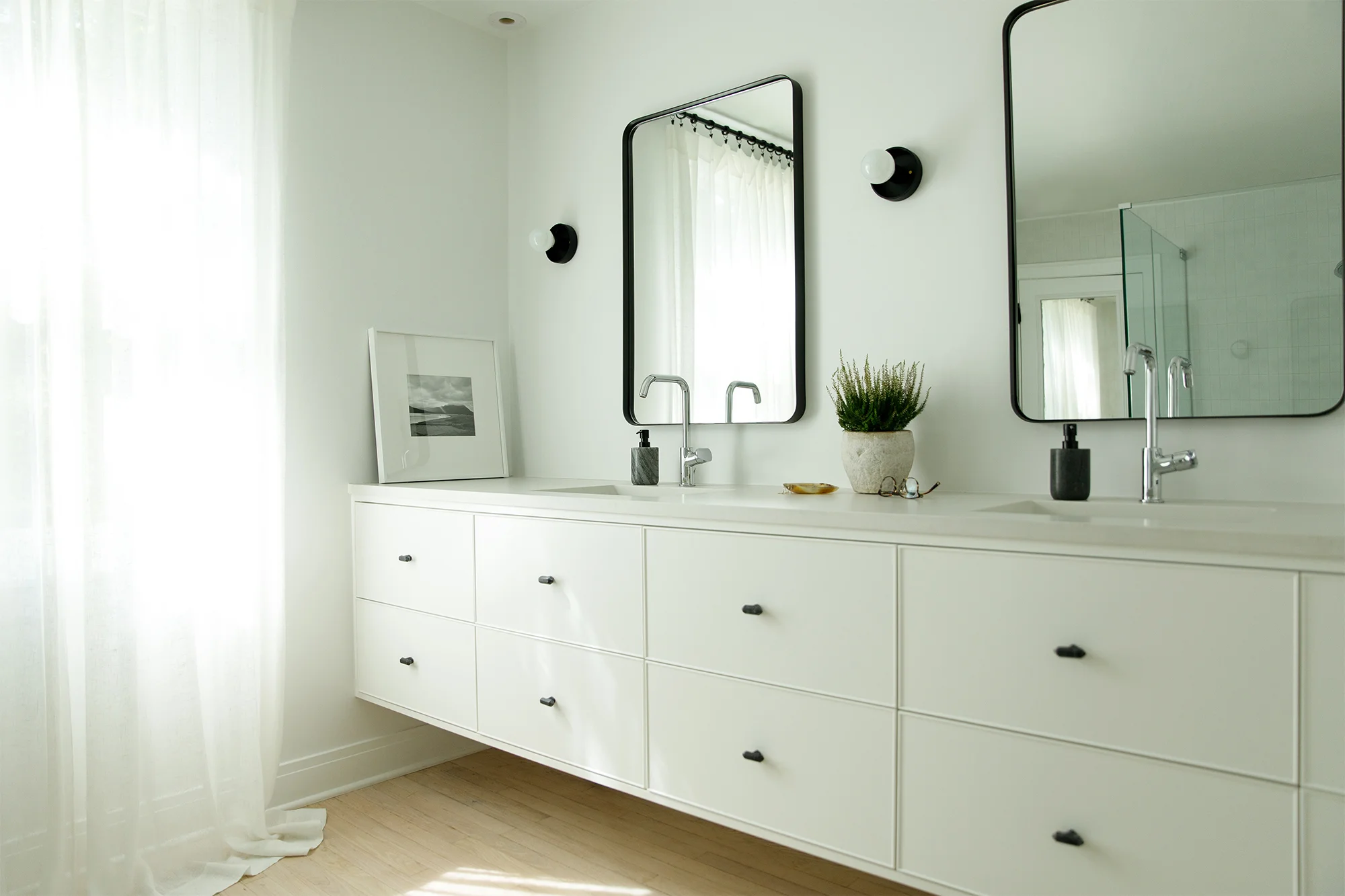 debaun studio_Beechwood_Master Bath 1.jpg