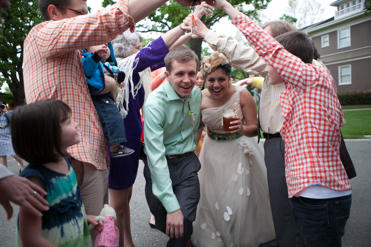 back_yard_wedding_party_Elba_Brad.jpg