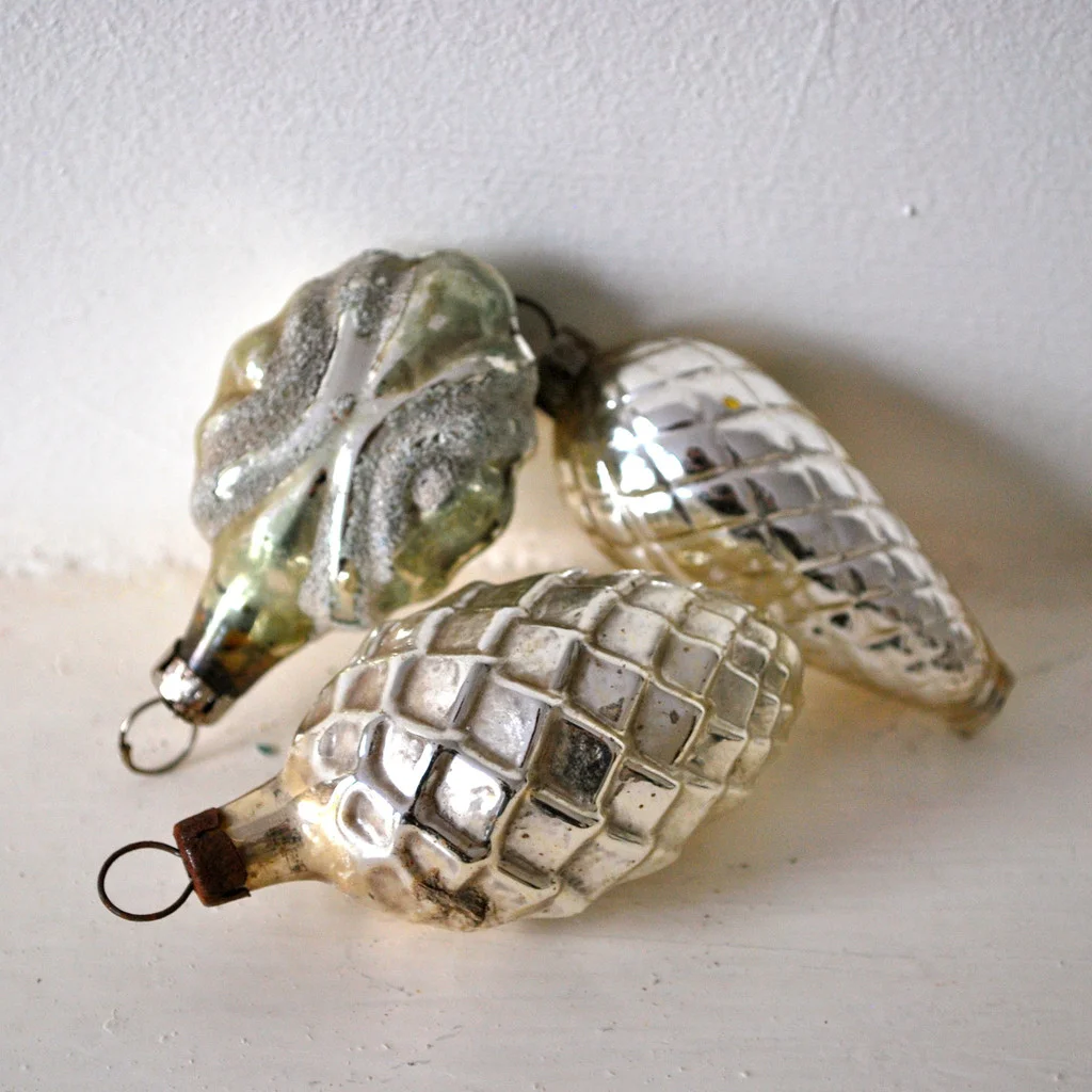 Vintagechristmasbaubles.jpg