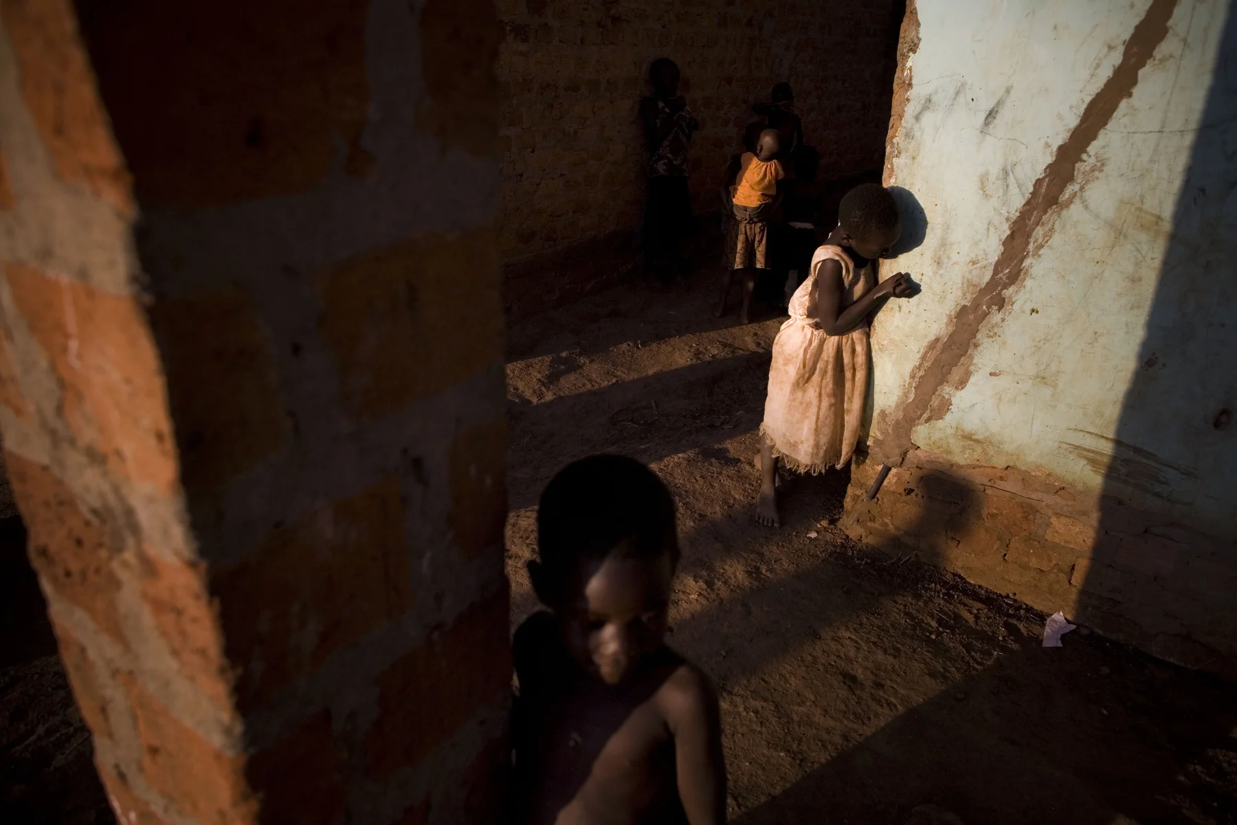 племя тода в индии. где царит братва там закон бессилен. заброшенные места. пусть те кого бросили мы найдут лучше нас. мона лиза в лувре фото.