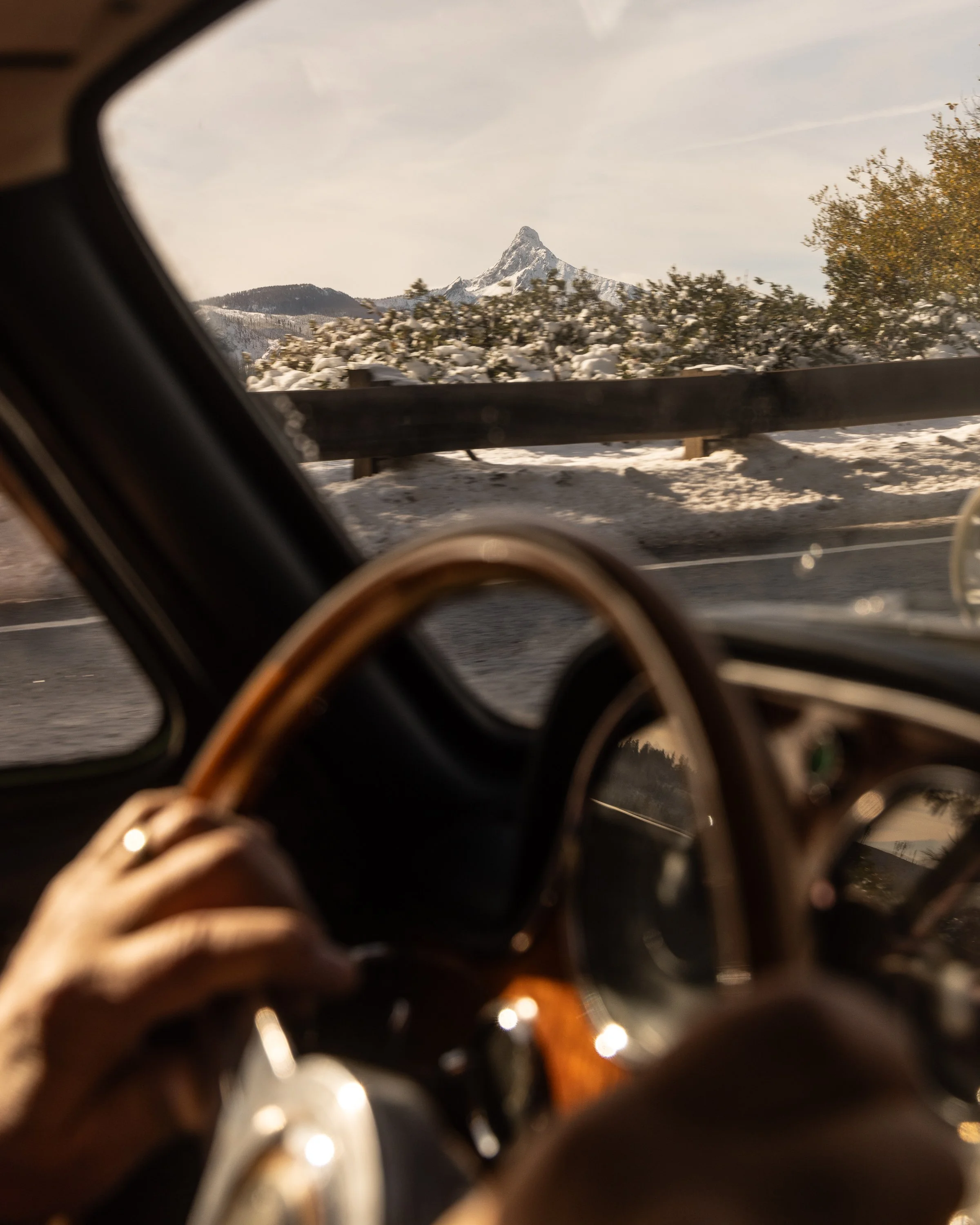 Mercedes-Benz_SL300_Bend_Rally-3048.jpg