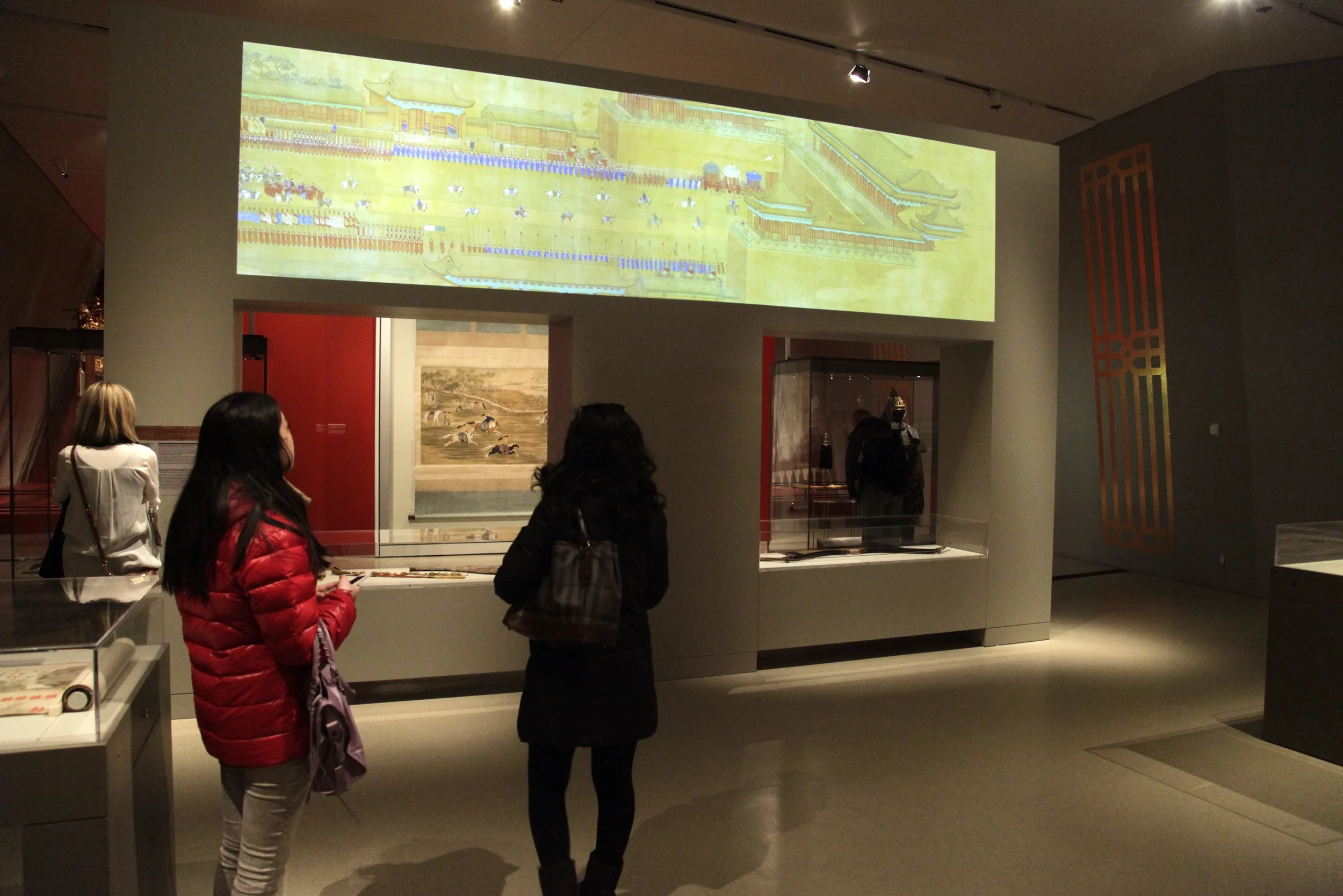   ANIMATED PAINTING  .  This installation brings alive the scroll painting of the &nbsp; Qianlong emperor’s southern inspection tour (1764 – 1770).&nbsp;The animation transforms the static characters in the original painting to create a dynamic imper