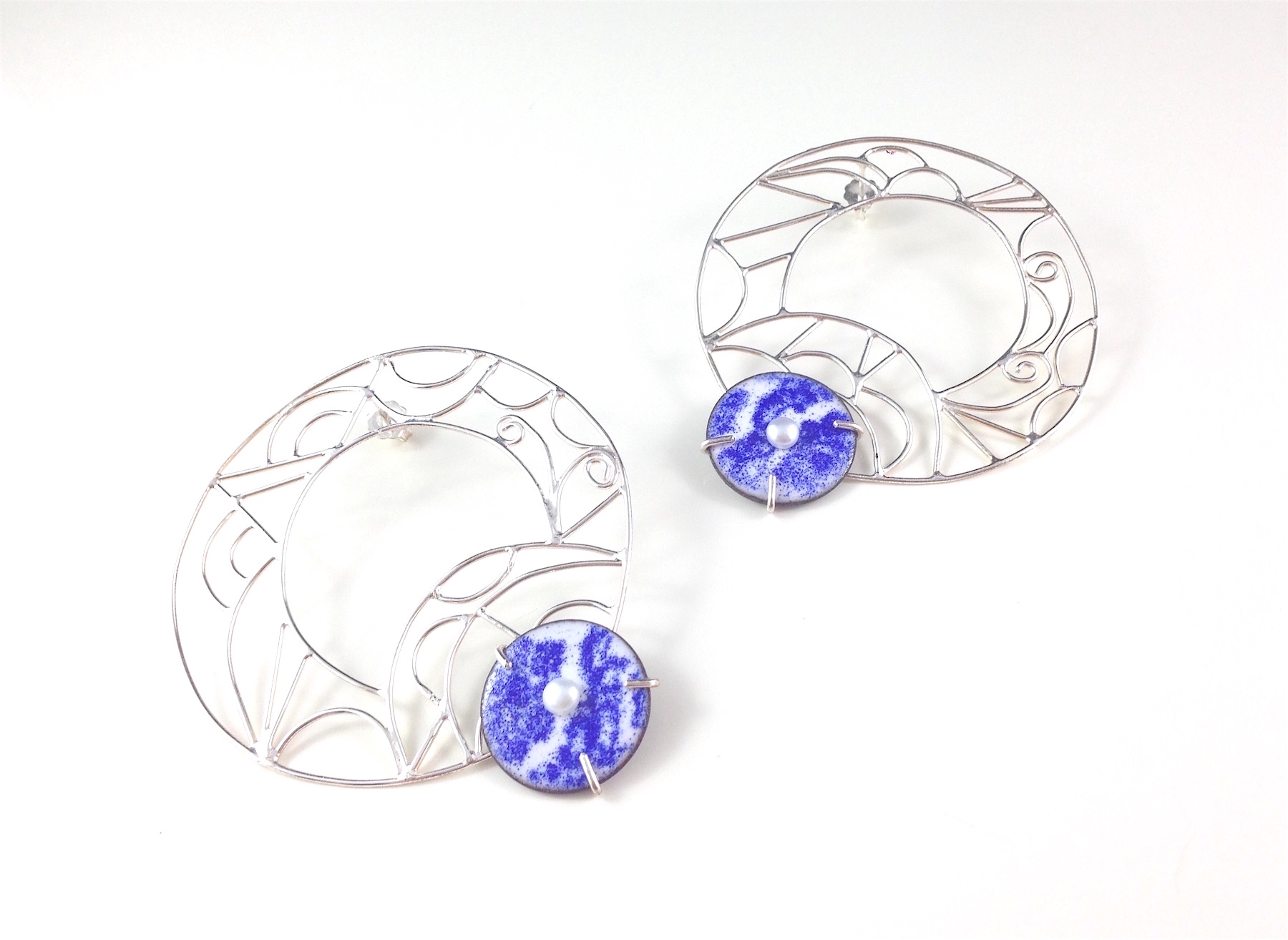 Long Embrace Earrings © Patsy Kolesar 2016