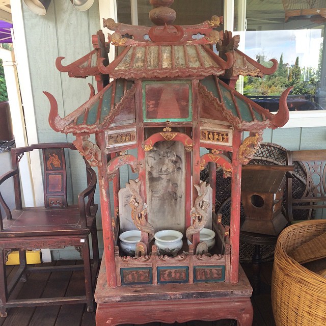 antique_shopping__.jpg