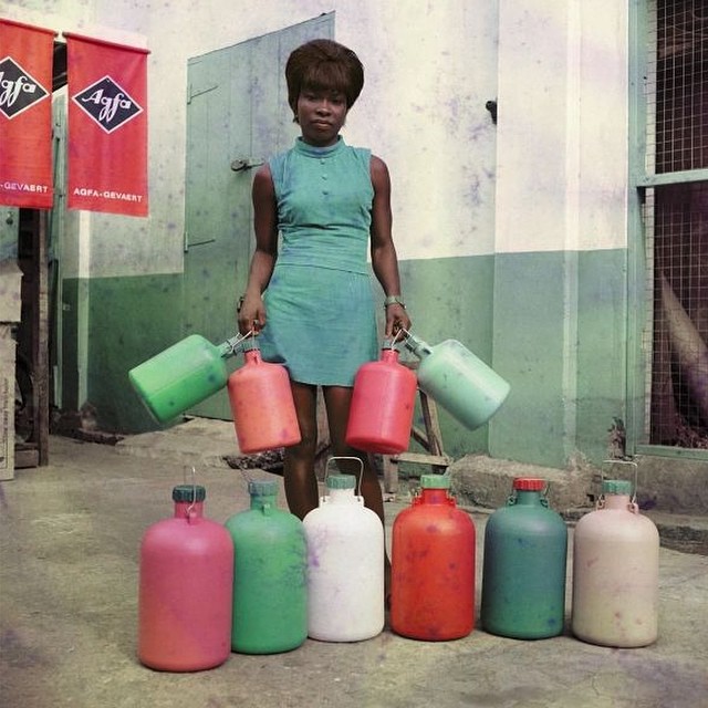 early_1970s_Accra_by_James_Barnor__taken_at_his_studio_-_the_first_color_processing_lab_in_Ghana__.jpg