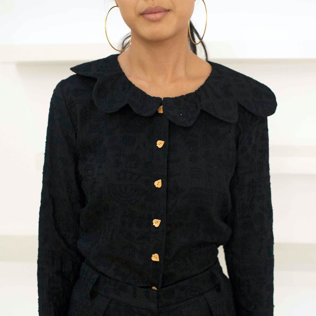 hand-embroidered warli silk blouse with bakelite spade buttons // storytelling & embroidery, made in Ahmedabad