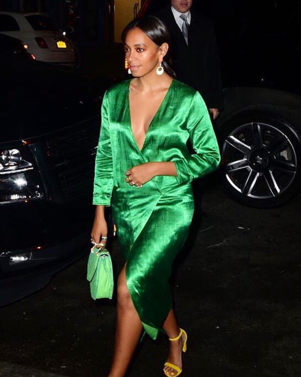 favorite @saintrecords in emerald silk mashroo smoking dress 🌴