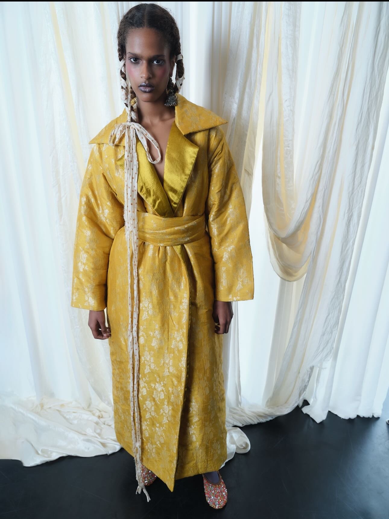 hand-woven 100% silk brocade puffy robe coat / made in Ahmedabad / collection 17