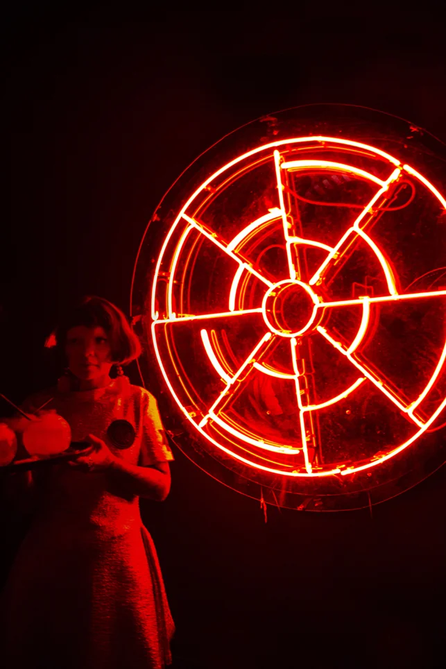 DarkSideBar_0194_1.jpg