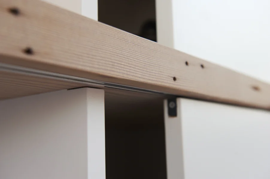 shelving detail_09.jpg
