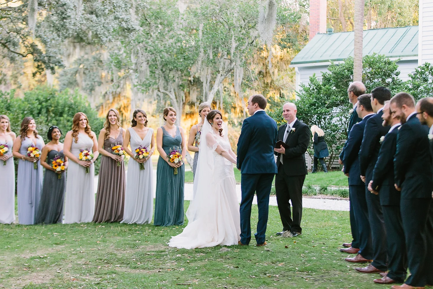 Lindsey_A_Miller_photography_charleston_mcleod_plantation_wedding_row_of_oaks_southern_classic_fall_spanish_moss_historic_home_060.jpg