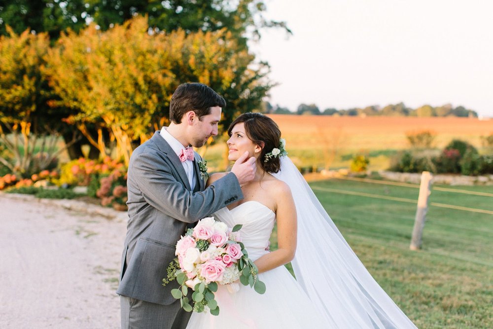 lindsey_a_miller_photography_villa_franca_wedding_north_carolina_estate_china_grove_pink_41.jpg