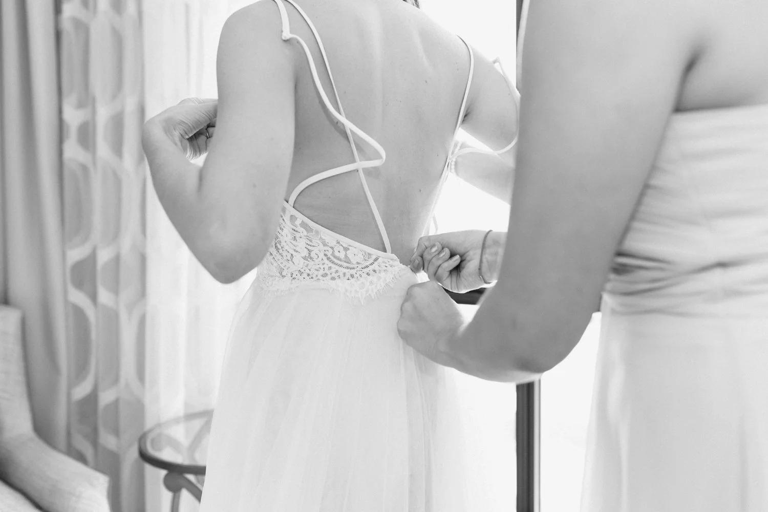 lindsey_a_miller_photography_historic_rice_mill_charleston_wedding_17.jpg