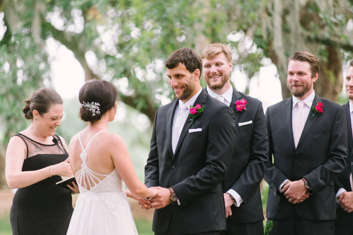 Lindsey_A_Miller_Photography_mcleod_plantation_wedding_charleston_south_carolina_clear_tent_spring_mod_events_044.jpg
