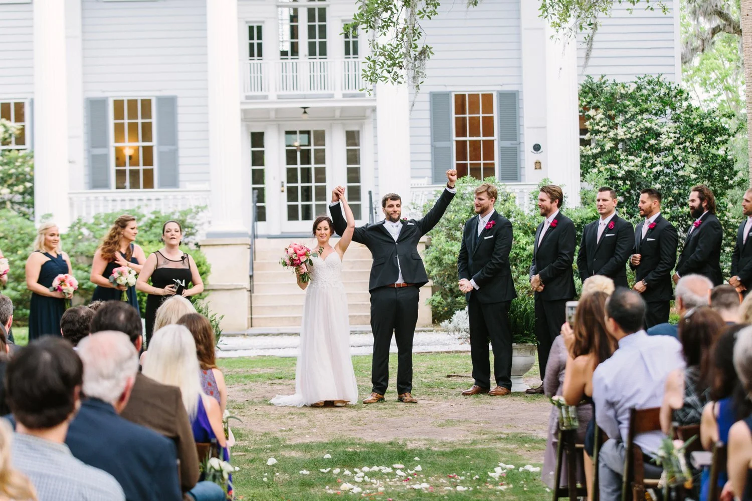 Lindsey_A_Miller_Photography_mcleod_plantation_wedding_charleston_south_carolina_clear_tent_spring_mod_events_047.jpg